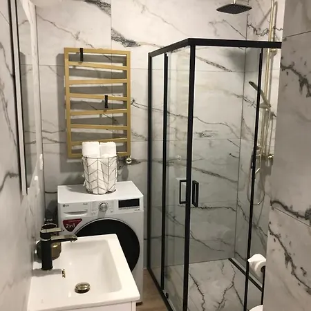 J4 With Terrace Appartamento